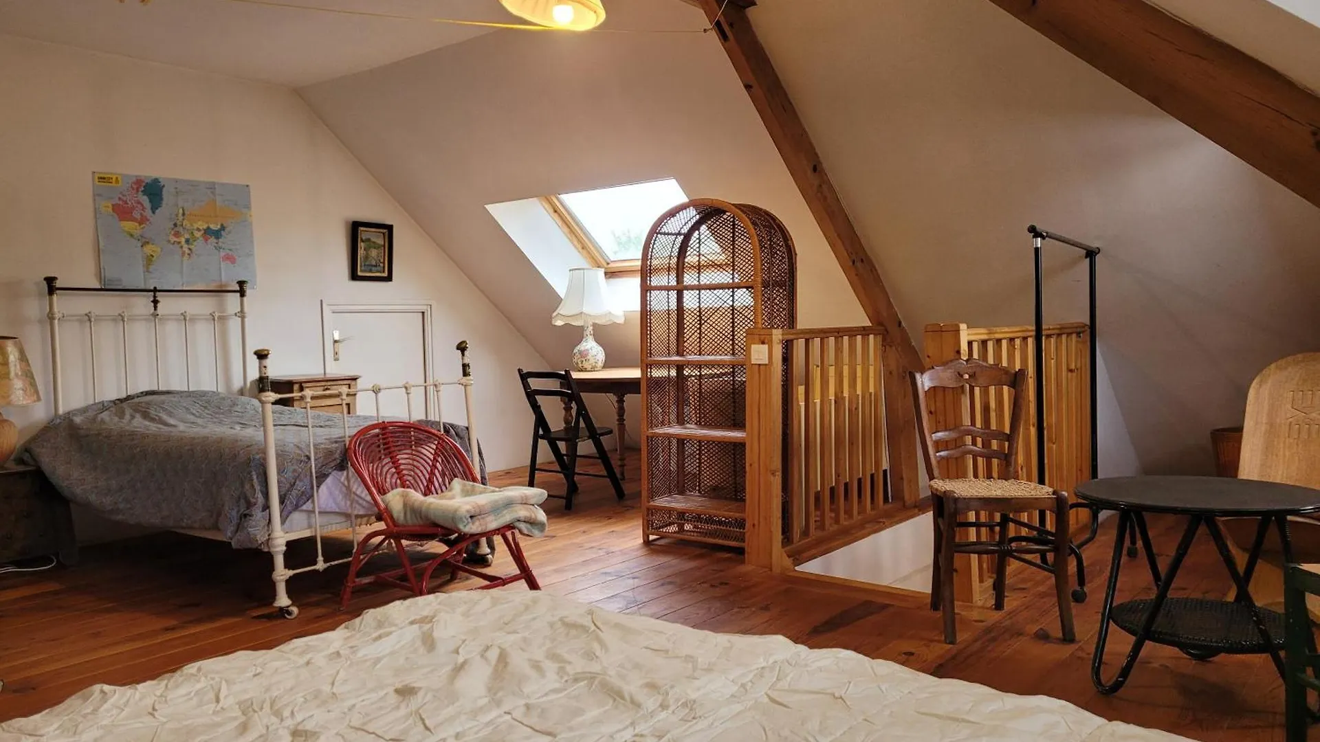 Maison Calme Avec Jardin Fleuri فان